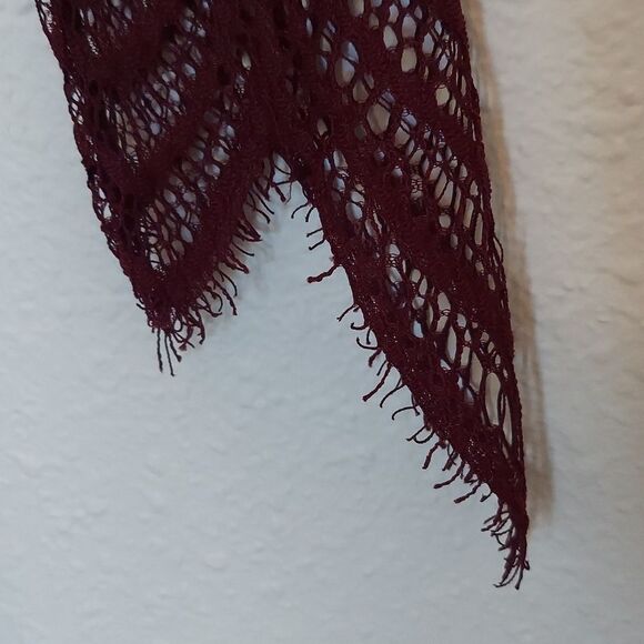 Maroon Long-Sleeved Lace Dress Size XS - Picture 3 of 6